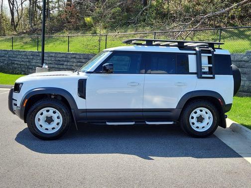 Fuji White 2023 Land Rover Defender 110 S