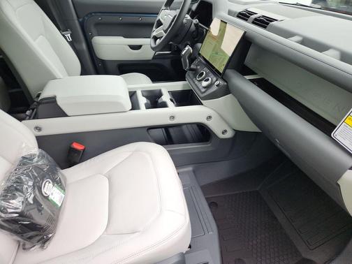 Tasman Blue 2026 Land Rover Defender P400 X-Dynamic SE