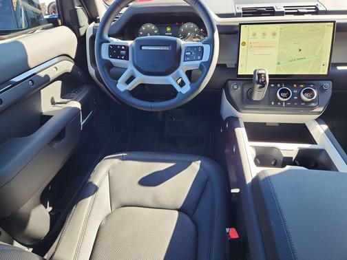 Santorini Black 2026 Land Rover Defender P400 X-Dynamic SE