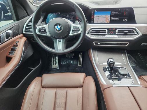 Black Sapphire Metallic 2022 BMW X5 xDrive40i