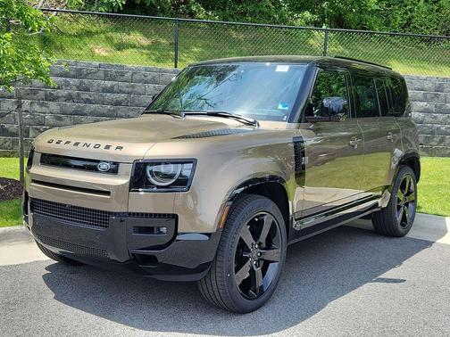 Stone 2026 Land Rover Defender P400 X-Dynamic SE