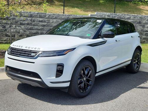 Fuji White 2026 Land Rover Range Rover Evoque Core S