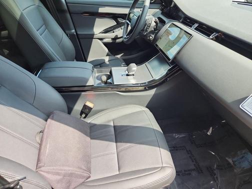 Fuji White 2026 Land Rover Range Rover Evoque Core S