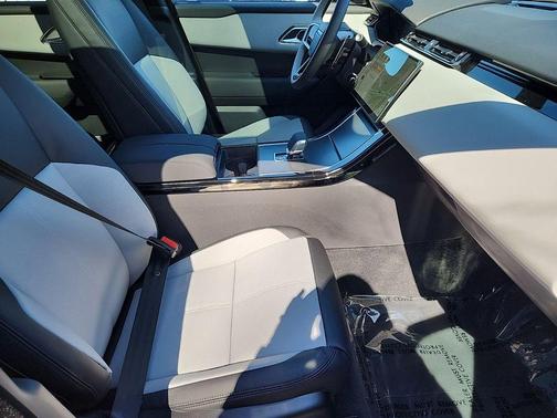 Santorini Black 2026 Land Rover Range Rover Velar S