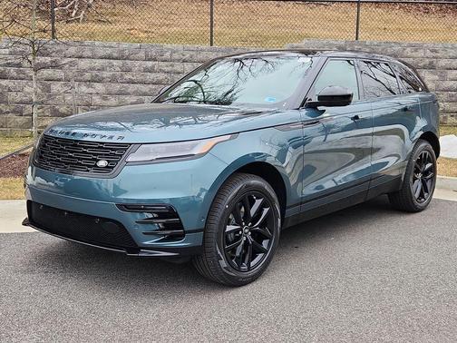 2026 Land Rover Range Rover Velar P250 Dynamic SE