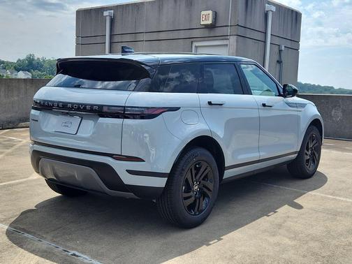 Arroios Grey 2026 Land Rover Range Rover Evoque Core S