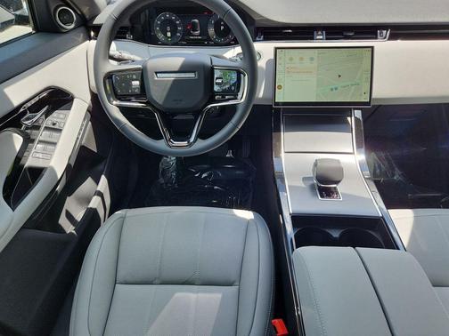 Arroios Grey 2026 Land Rover Range Rover Evoque Core S