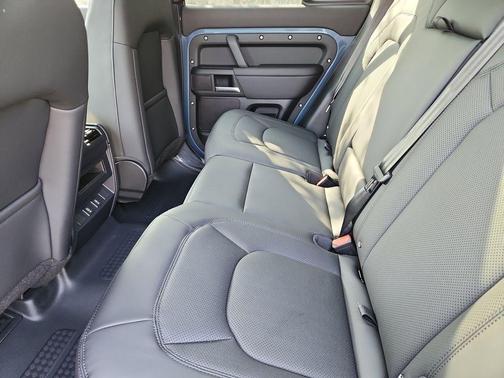 2026 Land Rover Defender P300 S