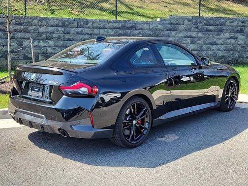 Black Sapphire Metallic 2022 BMW 230 i