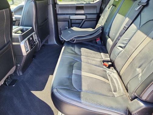 Black Metallic 2019 Ford F-350 Platinum