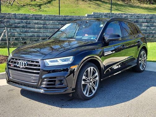 Mythos Black Metallic 2020 Audi SQ5 3.0T Premium