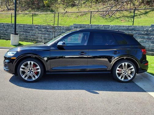 Mythos Black Metallic 2020 Audi SQ5 3.0T Premium