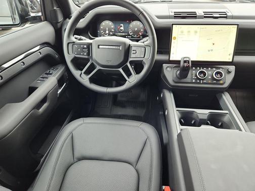 Santorini Black 2026 Land Rover Defender P400 X-Dynamic SE