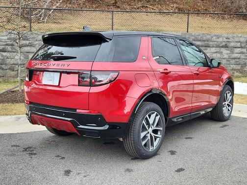 Firenze Red 2026 Land Rover Discovery Sport LANDMARK