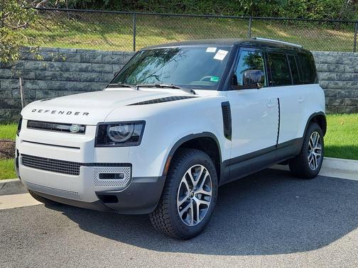 2025 Land Rover Defender P400 S