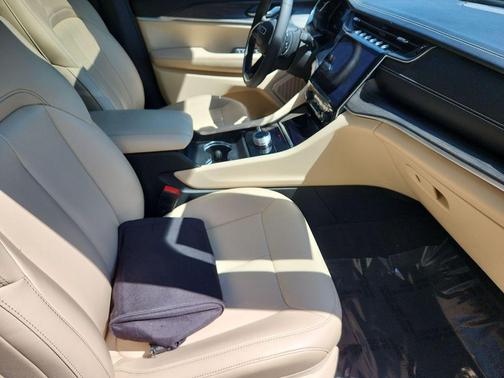 Diamond Black 2024 Jeep Grand Cherokee L Limited