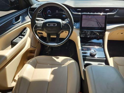 Diamond Black 2024 Jeep Grand Cherokee L Limited