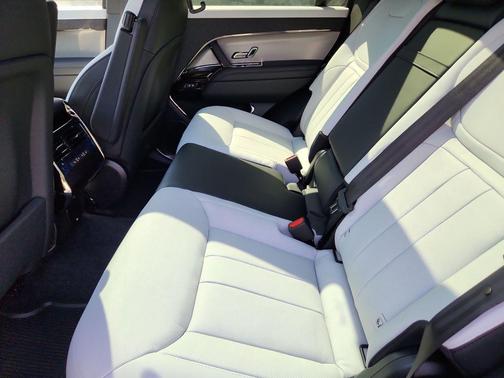 Varesine Blue 2026 Land Rover Range Rover Sport P400 Dynamic SE