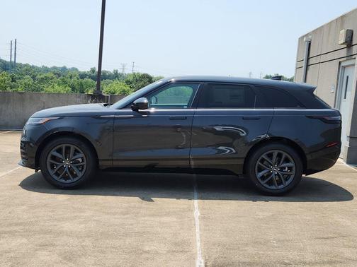 Carpathian Grey 2026 Land Rover Range Rover Velar Dynamic SE