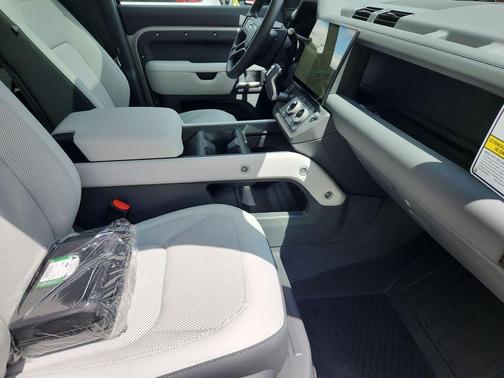 Borasco Grey 2026 Land Rover Defender P300 S