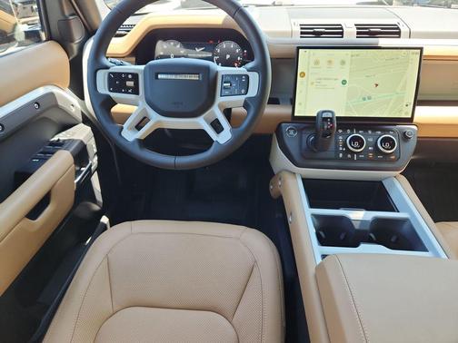 Fuji White 2026 Land Rover Defender P400 X-Dynamic SE