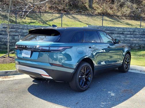 Giola Green 2026 Land Rover Range Rover Velar P250 S