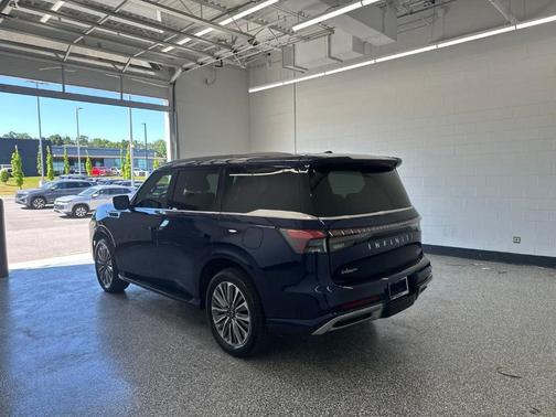 Grand Blue 2025 INFINITI QX80 SENSORY