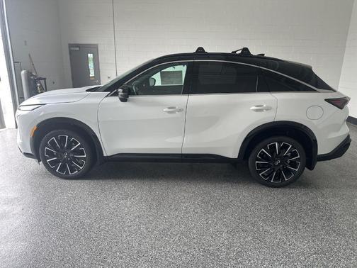 Radiant White 2027 INFINITI QX65 AUTOGRAPH