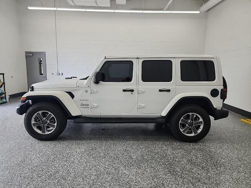 2021 Jeep Wrangler Unlimited Sahara