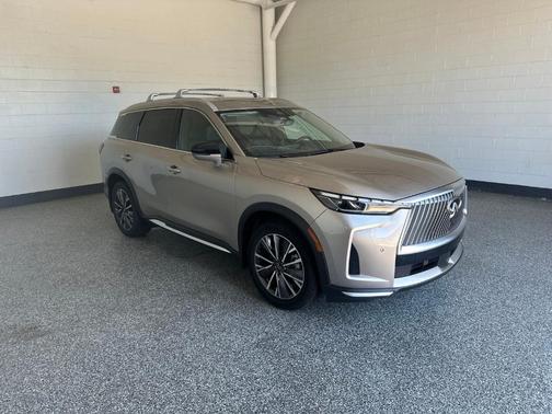Warm Titanium 2026 INFINITI QX60 Luxe