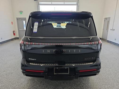 Diamond Black 2026 INFINITI QX80 SPORT