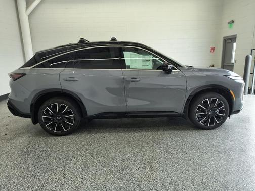 2t Hrbr Gray 2027 INFINITI QX65 AUT