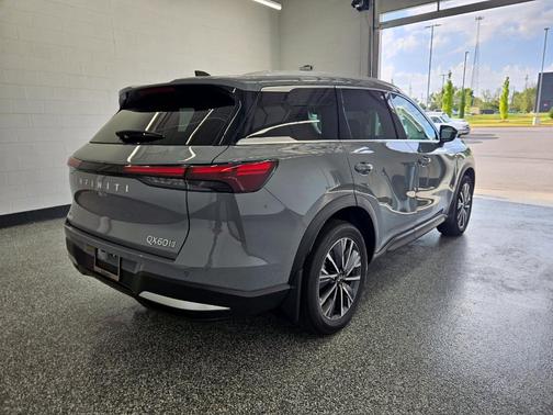 Harbor Gray 2027 INFINITI QX60 Luxe