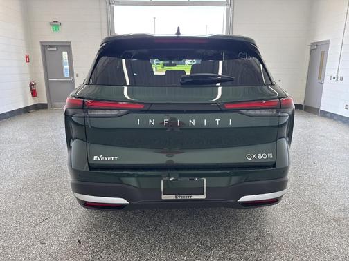 Deep Emerald 2027 INFINITI QX60 Luxe