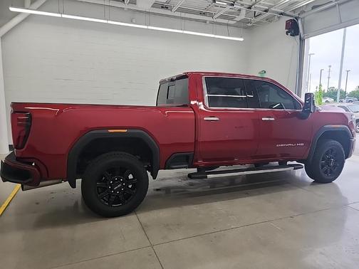 2024 GMC Sierra 2500 Denali