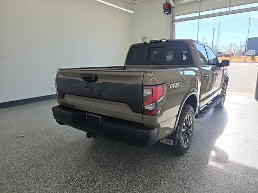 2021 Nissan Titan PRO-4X