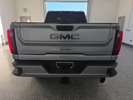 2024 GMC Sierra 2500 Denali Ultimate