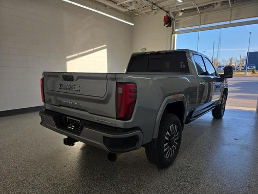 2024 GMC Sierra 2500 Denali Ultimate