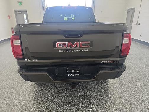 2024 GMC Canyon AT4X