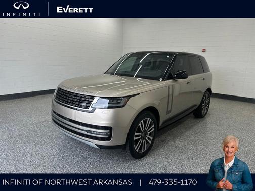 Batumi Gold 2025 Land Rover Range Rover P530 SE