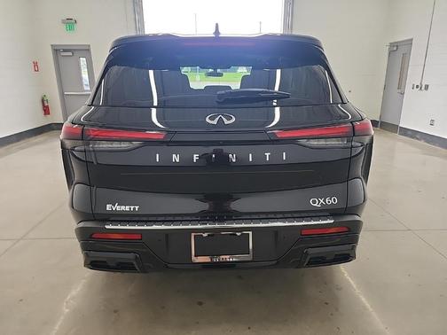 2025 INFINITI QX60 Pure
