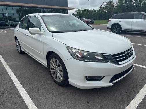 White Orchid Pearl 2013 Honda Accord EX-L