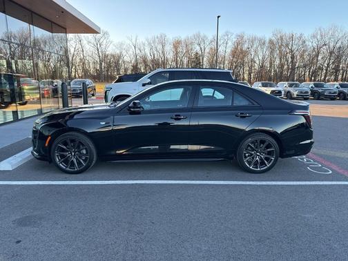 2024 Cadillac CT4 Sport