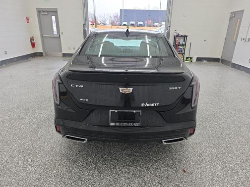 2024 Cadillac CT4 Sport