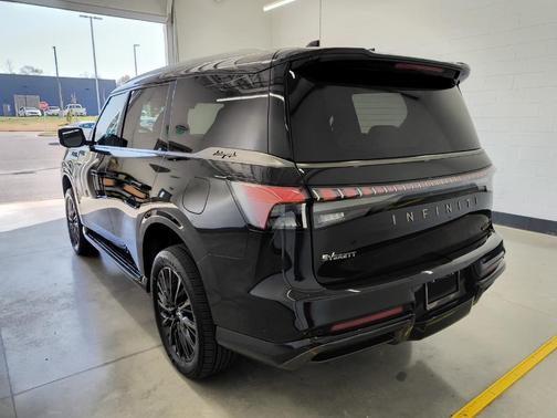 2025 INFINITI QX80 AUTOGRAPH