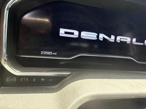 Metallic 2025 GMC Sierra 2500 Denali Ultimate