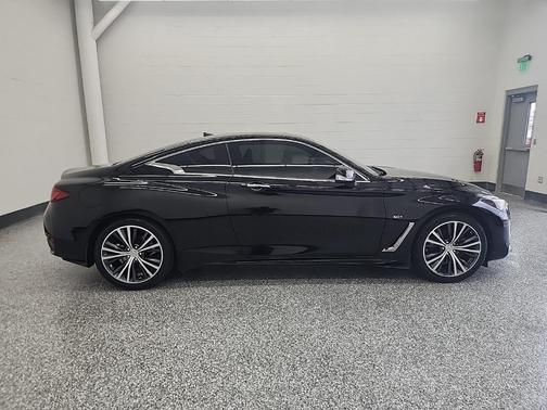 2019 INFINITI Q60 3.0t LUXE