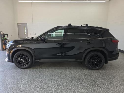 Diamond Black 2026 INFINITI QX60 SPORT