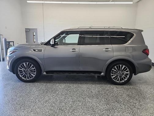 2021 INFINITI QX80 SENSORY