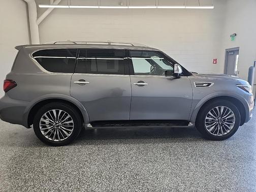 2021 INFINITI QX80 SENSORY